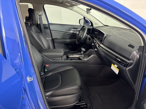 New 2026 Kia Sportage EX FWD image 14