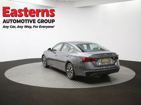 Used 2022 Nissan Altima 2.5 SV image 52