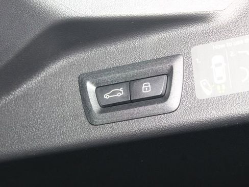 New 2026 BMW X5 xDrive40i w/ M Sport Package image 8