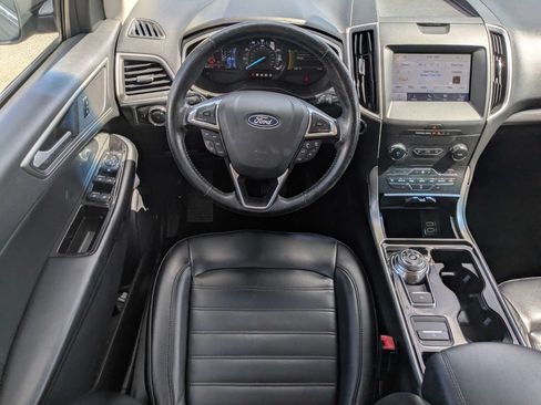 Used 2020 Ford Edge SEL FWD image 17