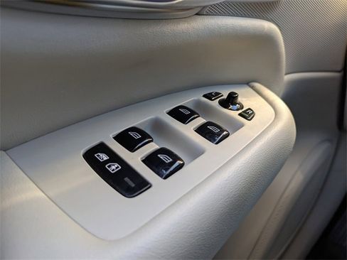 Used 2022 Volvo XC90 T6 Inscription w/ Advanced Package image 29