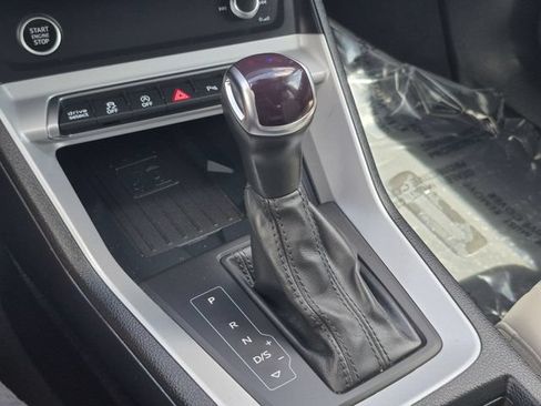 Used 2024 Audi Q3 2.0T Premium AWD/4WD image 21