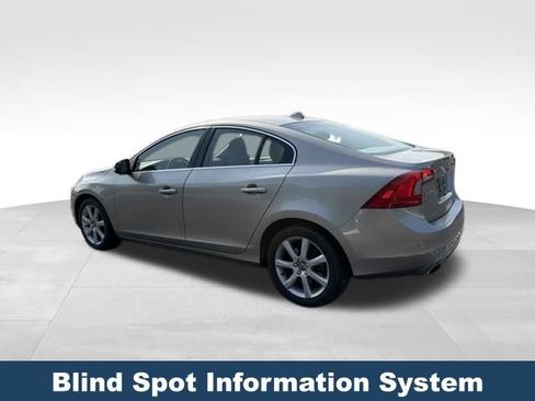 Used 2016 Volvo S60 T5 Premier w/ Convenience Package FWD image 9