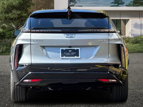 New 2025 Cadillac Lyriq Sport image 5