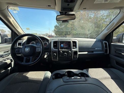 Used 2018 RAM 1500 Big Horn image 16