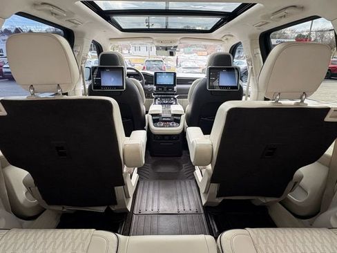 Used 2021 Lincoln Navigator L Black Label w/ Special Edition Package image 20