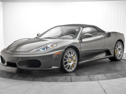 Used 2009 Ferrari F430 Spider RWD image 3