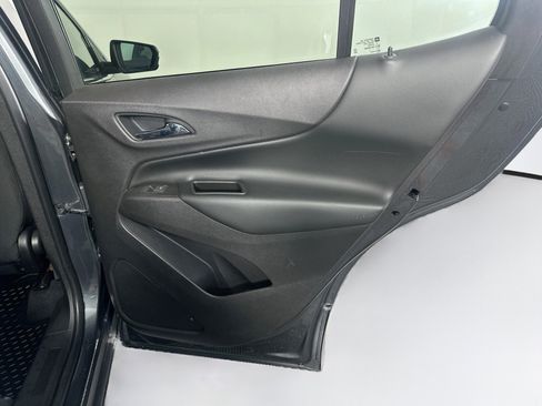 Used 2019 Chevrolet Equinox LT w/ Sun & Navigation Package FWD image 30
