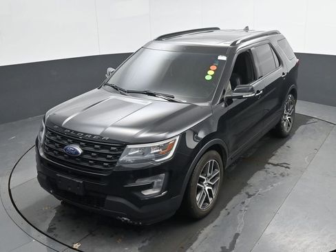 Used 2016 Ford Explorer Sport w/ Equipment Group 401A image 36