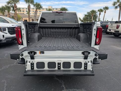 Used 2023 GMC Sierra 1500 Denali AWD/4WD image 13