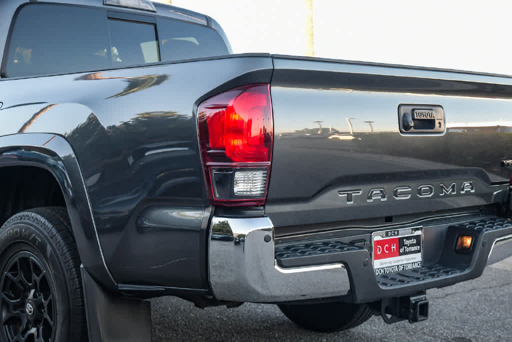 Certified 2022 Toyota Tacoma SR5 RWD image 6