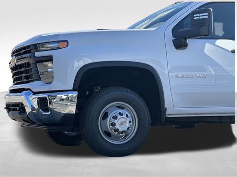 New 2026 Chevrolet Silverado 3500 W/T w/ WT Convenience Package image 29