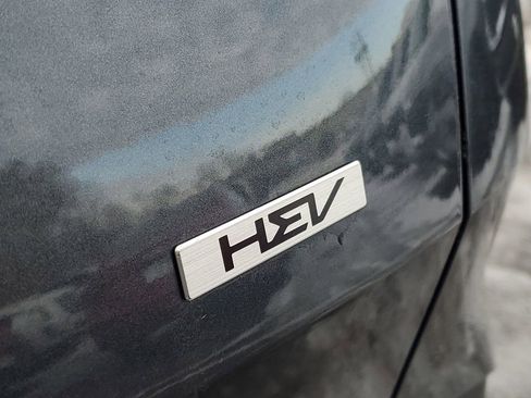 Certified 2023 Kia Sportage LX image 6