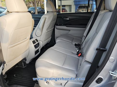 Used 2022 Honda Pilot Special Edition image 11