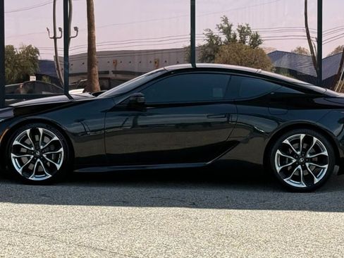 Used 2018 Lexus LC 500 Coupe w/ Sport Package RWD image 4