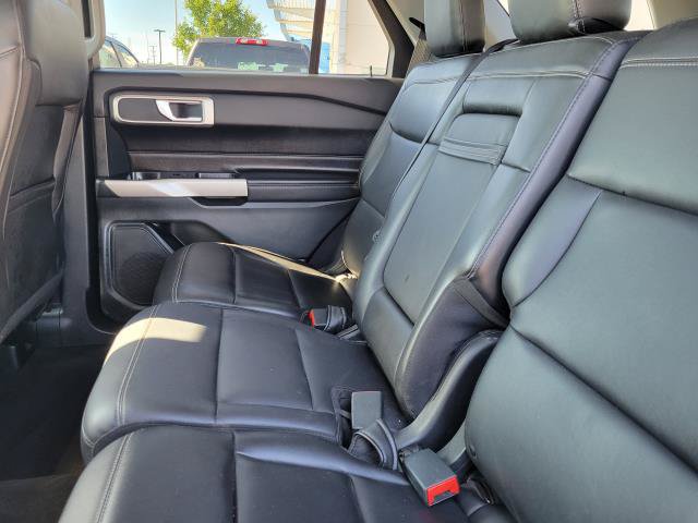 Used 2022 Ford Explorer XLT AWD/4WD image 11