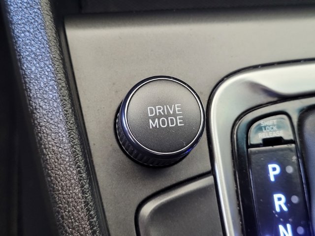 Used 2023 Hyundai Kona SEL FWD image 13