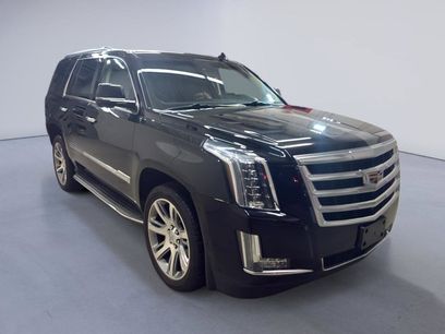 Used 2015 Cadillac Escalade Luxury