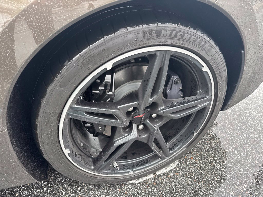 Used 2020 Chevrolet Corvette Stingray Preferred Cpe w/ 2LT Preferred Equipment Group RWD image 7