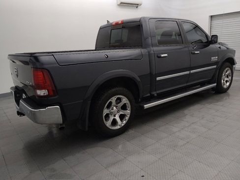 Used 2017 RAM 1500 Laramie w/ Convenience Group image 10