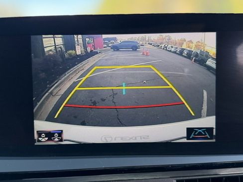 Used 2022 Lexus ES 350 w/ Premium Package image 53