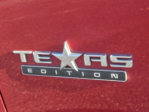 Used 2020 Chevrolet Silverado 1500 LT w/ Texas Edition AWD/4WD image 10
