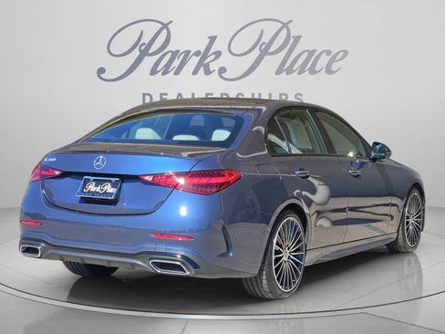 Used 2025 Mercedes-Benz C 300 Sedan image 6