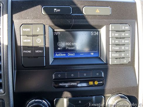 Used 2019 Ford F550 2WD Regular Cab Super Duty image 13