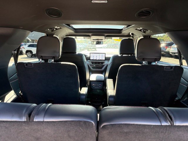 Used 2025 Ford Explorer ST w/ Sun And Sound Package AWD/4WD image 33