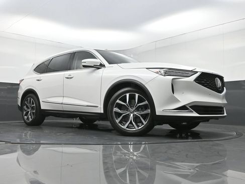 Used 2023 Acura MDX w/ Technology Package FWD image 31
