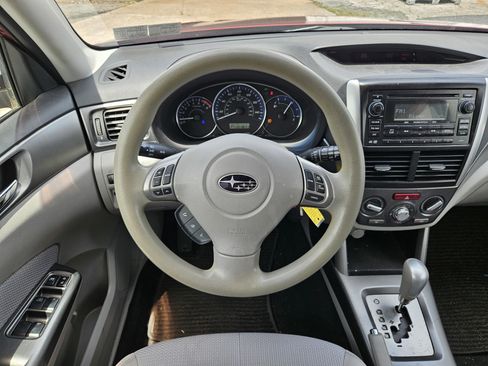 Used 2013 Subaru Forester 2.5X Premium AWD/4WD image 13