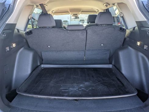 Used 2025 Honda CR-V LX image 28