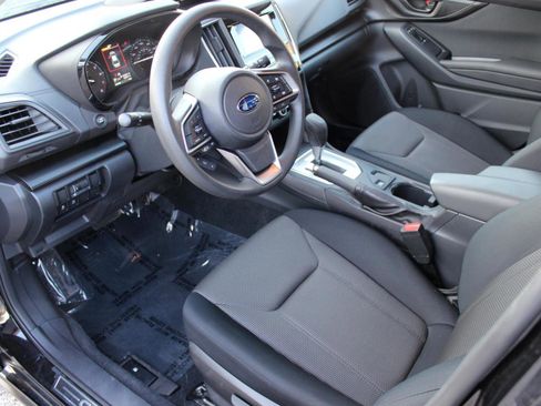 Used 2023 Subaru Crosstrek 2.0i AWD/4WD image 15