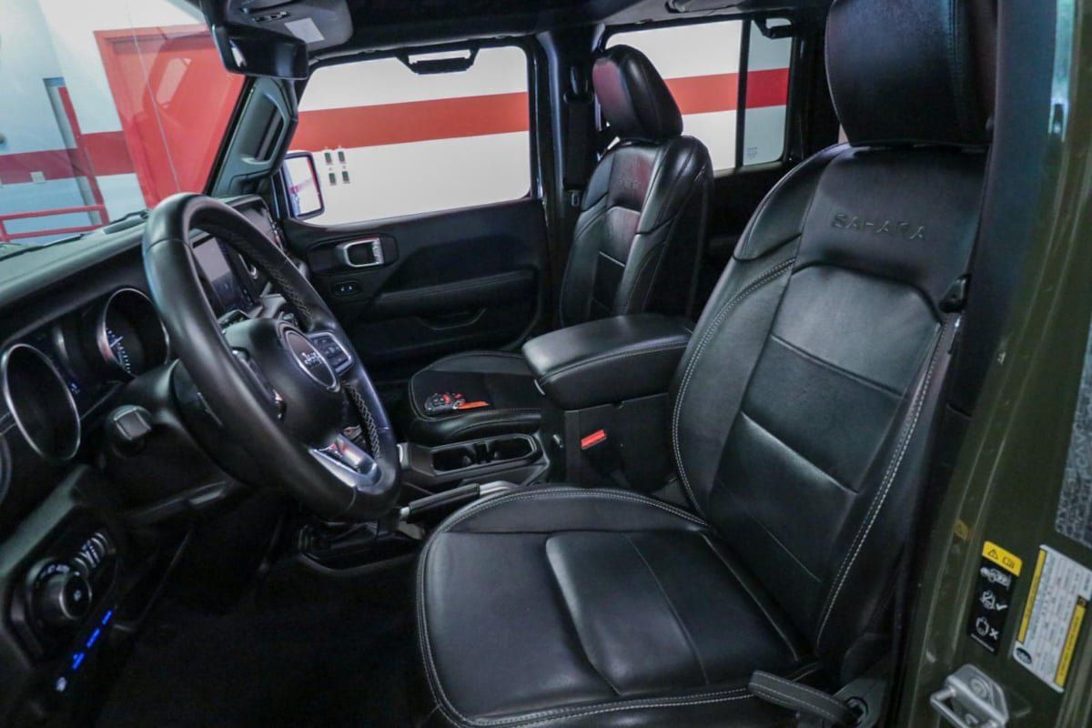Used 2021 Jeep Wrangler Unlimited Sahara AWD/4WD image 13