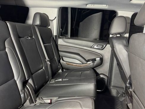 Used 2019 Chevrolet Suburban LT AWD/4WD image 18