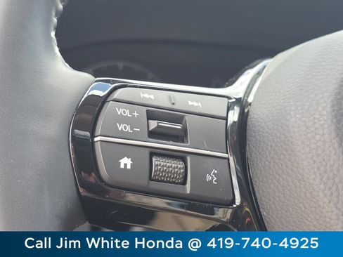 Certified 2024 Honda HR-V EX-L image 30