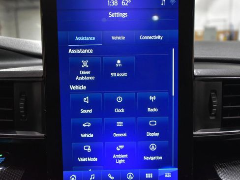 Used 2021 Ford Explorer ST w/ Equipment Group 401A AWD/4WD image 24