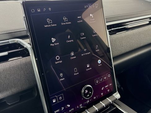 New 2026 GMC Sierra EV Elevation image 15