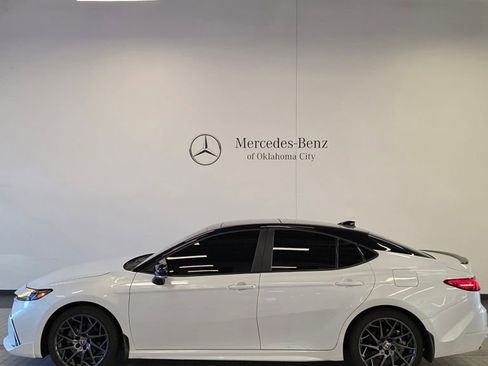 Used 2025 Toyota Camry XSE image 6