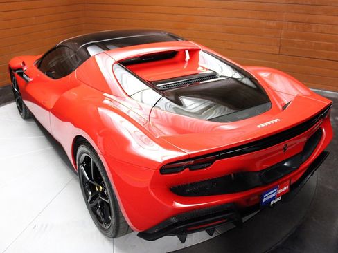 Used 2025 Ferrari 296 GTS image 22