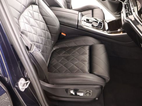 Used 2024 BMW X5 xDrive40i w/ M Sport Package image 14