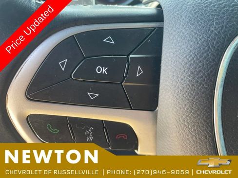 Used 2017 Dodge Challenger SXT Plus RWD image 14