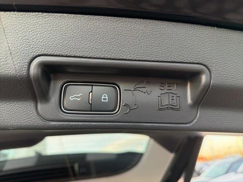 New 2026 Ford Explorer Platinum w/ LUX Leather Package image 13