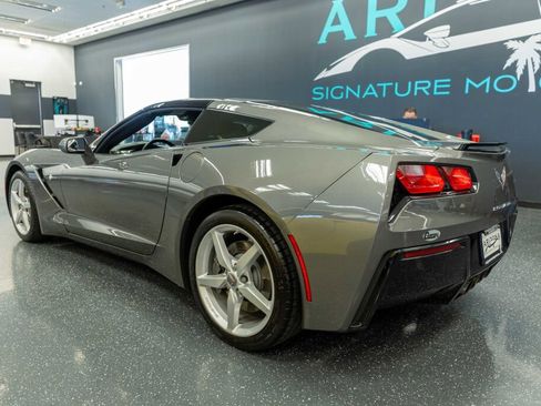 Used 2015 Chevrolet Corvette Stingray Coupe image 8