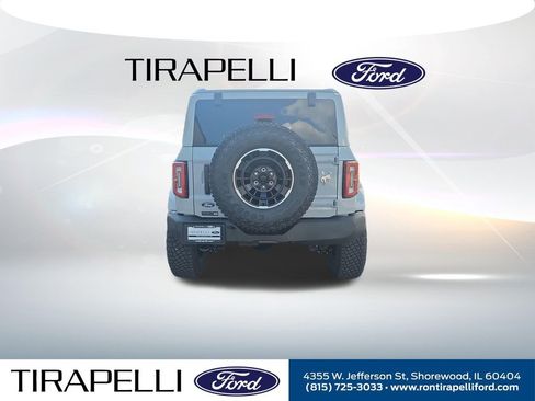 New 2026 Ford Bronco Outer Banks image 9