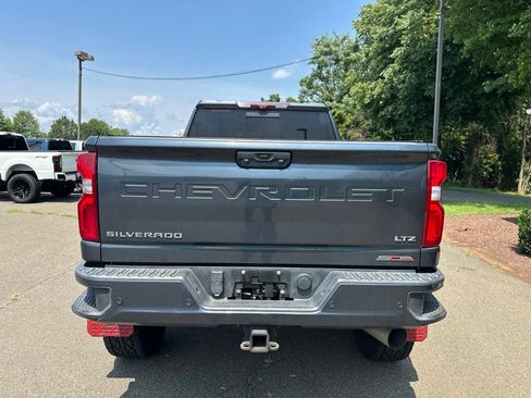 Used 2020 Chevrolet Silverado 2500 LTZ w/ LTZ Premium Package AWD/4WD image 15