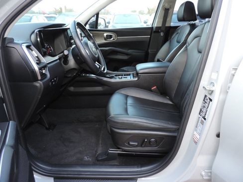Used 2023 Kia Sorento X-Line EX AWD/4WD image 22