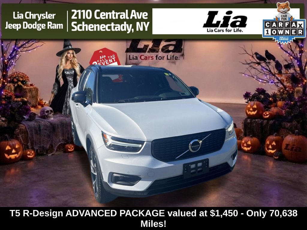 Used 2022 Volvo XC40 T5 R-Design w/ Advanced Package AWD/4WD image 1