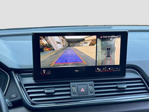 Used 2021 Audi Q5 Prestige image 23