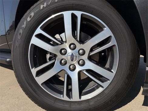 Used 2024 Ford Expedition Max Limited image 11